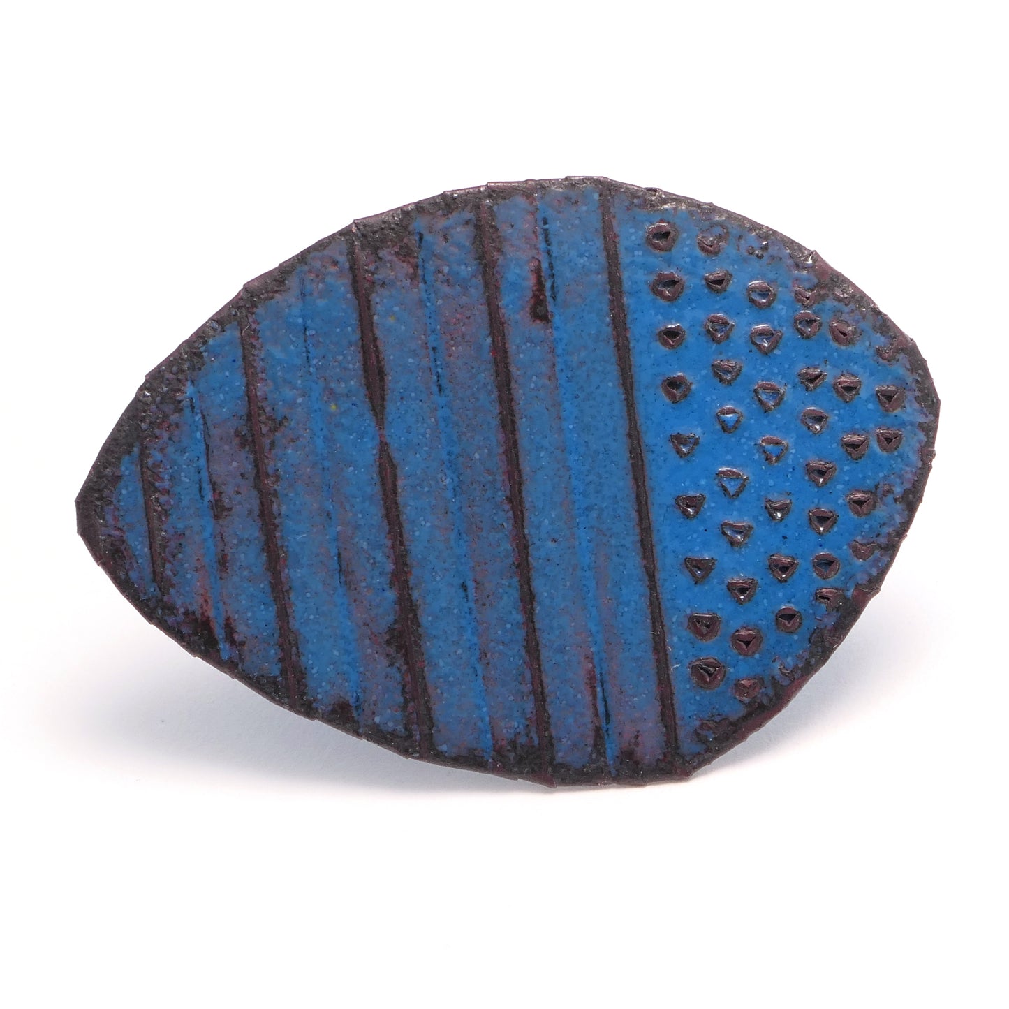 Lines and triangles, blue brooch